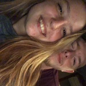 Meet your Posher, Roxanne